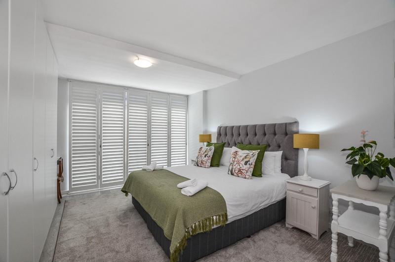 To Let 2 Bedroom Property for Rent in Dolphin Beach Western Cape